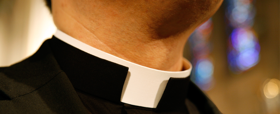 anglican-collar