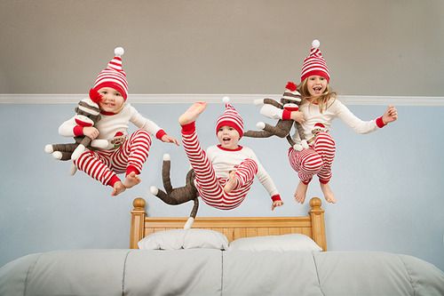 kids jumping on the bed